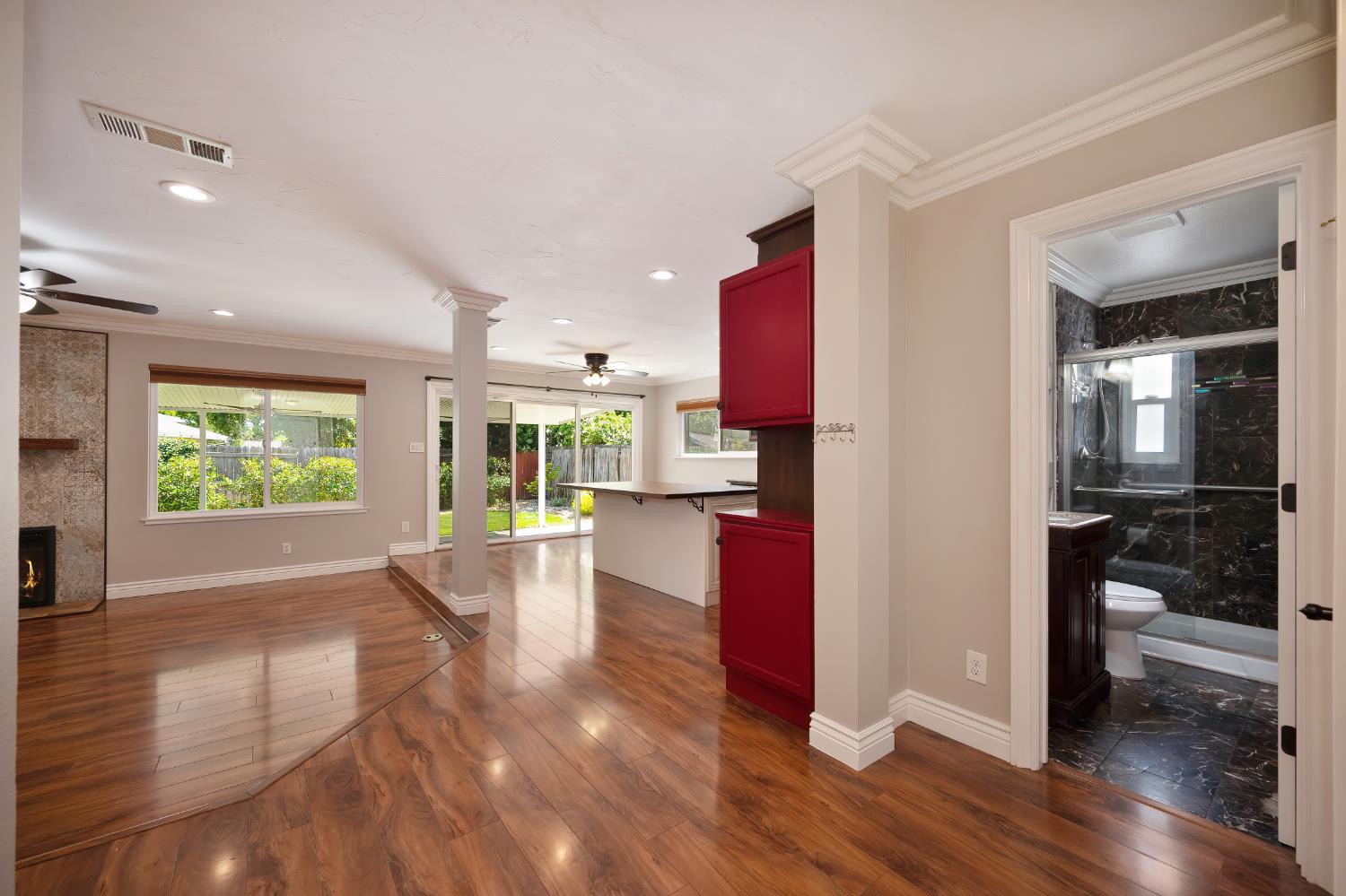 2144 Danbury Way