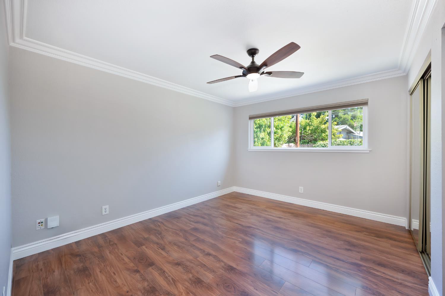 2144 Danbury Way