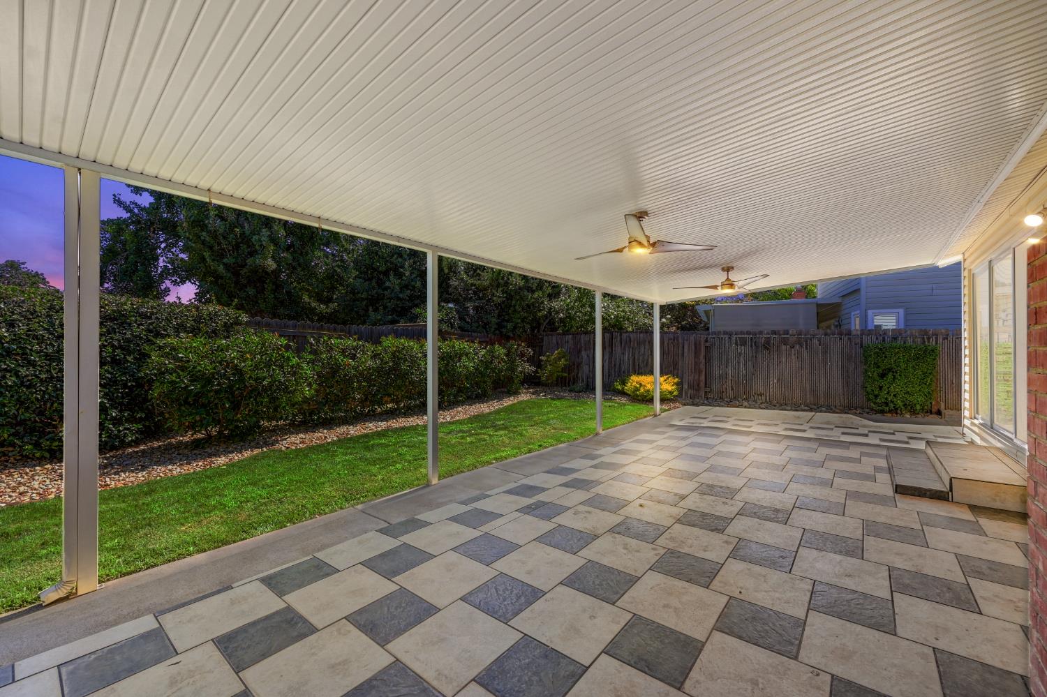 2144 Danbury Way
