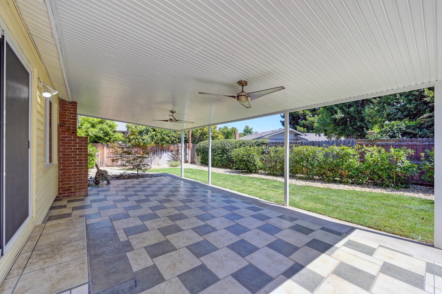 2144 Danbury Way