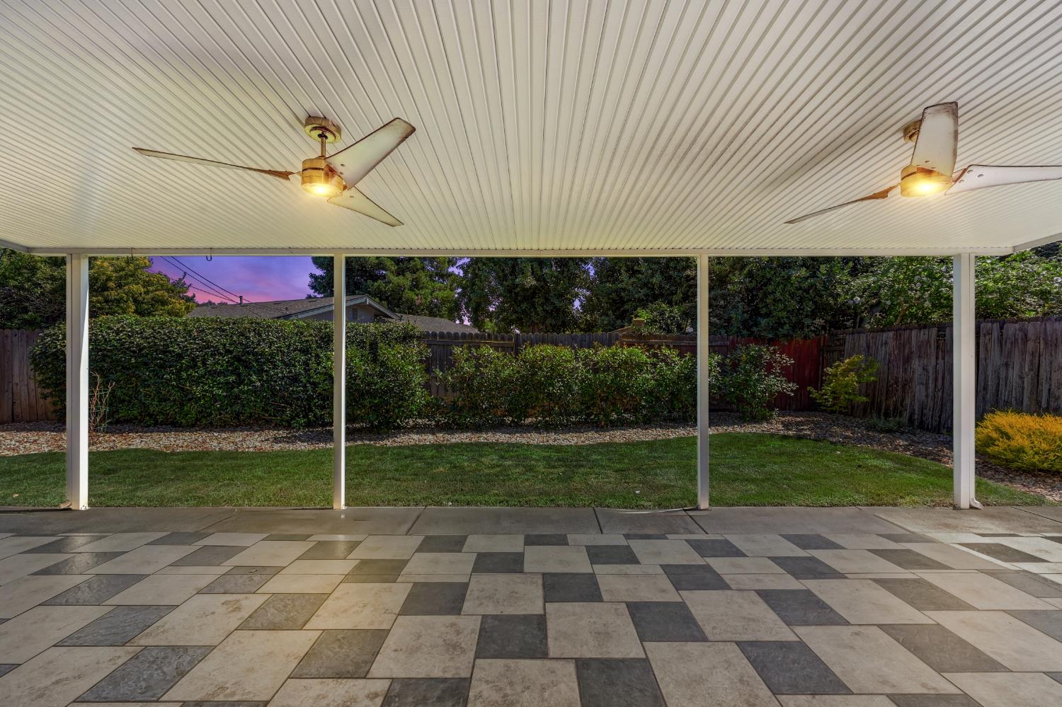 2144 Danbury Way