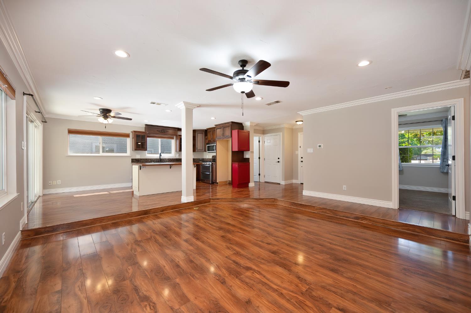 2144 Danbury Way