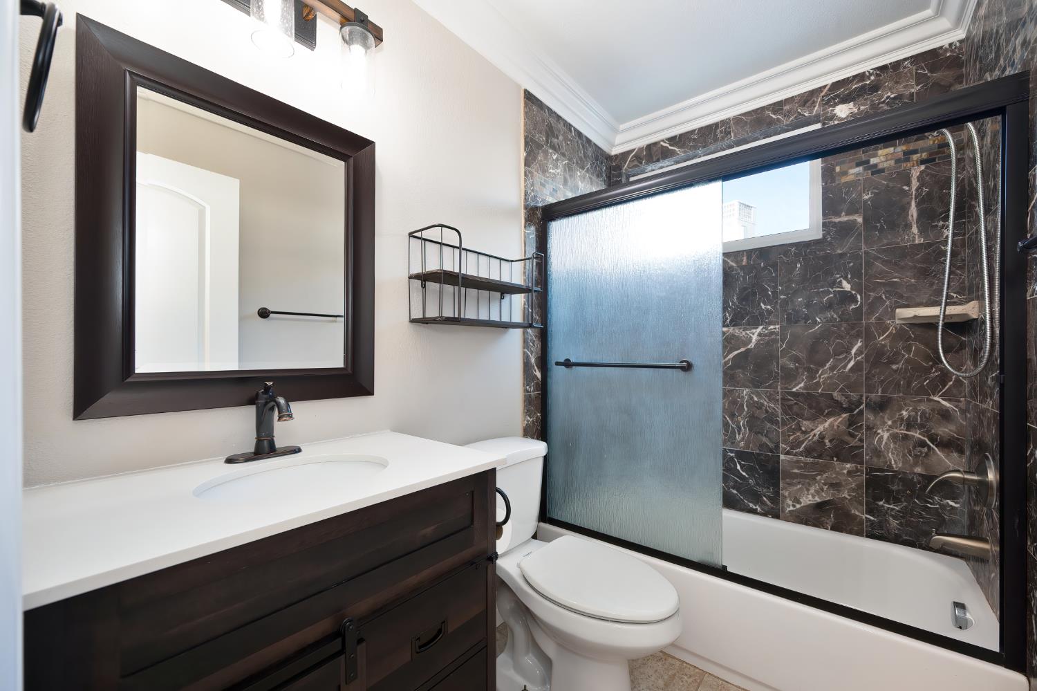 2144 Danbury Way