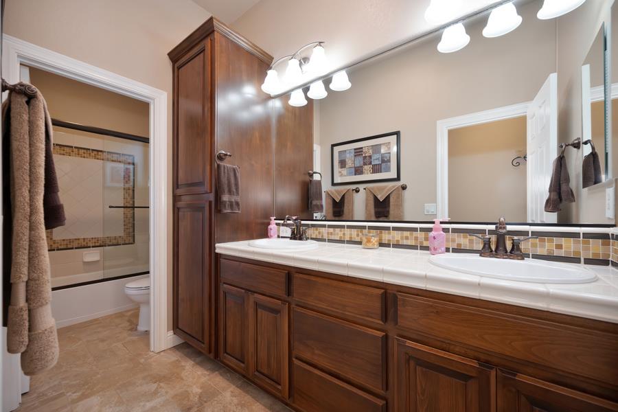 12409 Kibbie Lake Way