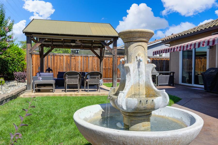 12409 Kibbie Lake Way