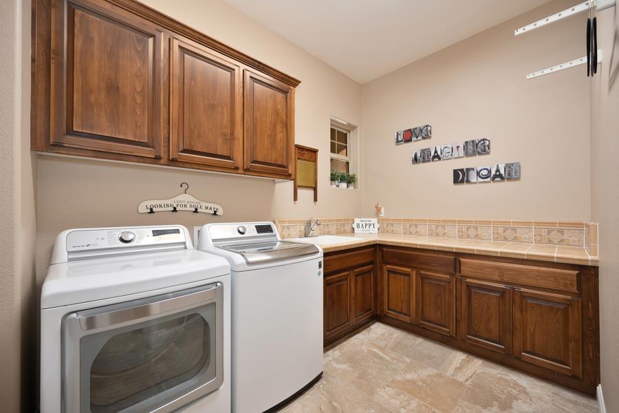 12409 Kibbie Lake Way
