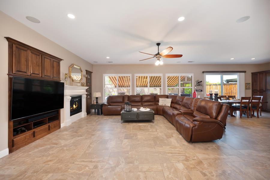 12409 Kibbie Lake Way