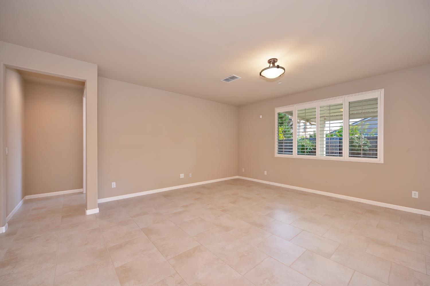 12382 Canyonlands Drive