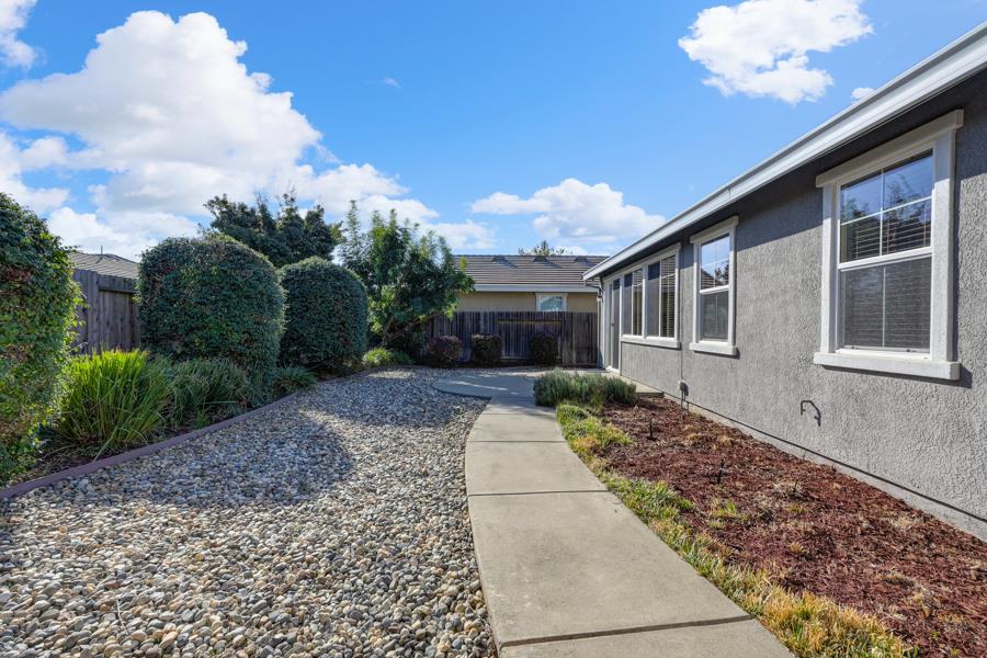 4221 Borderlands Drive