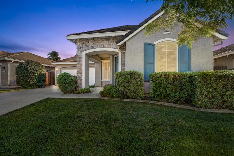 4221 Borderlands Drive