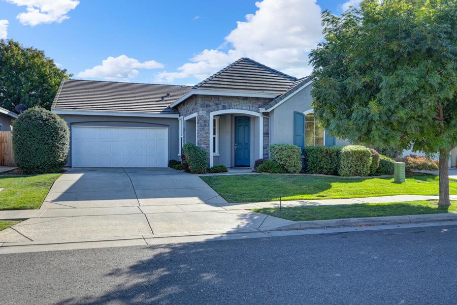 4221 Borderlands Drive