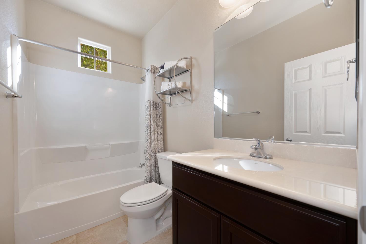 4038 Pinoche Peak Way