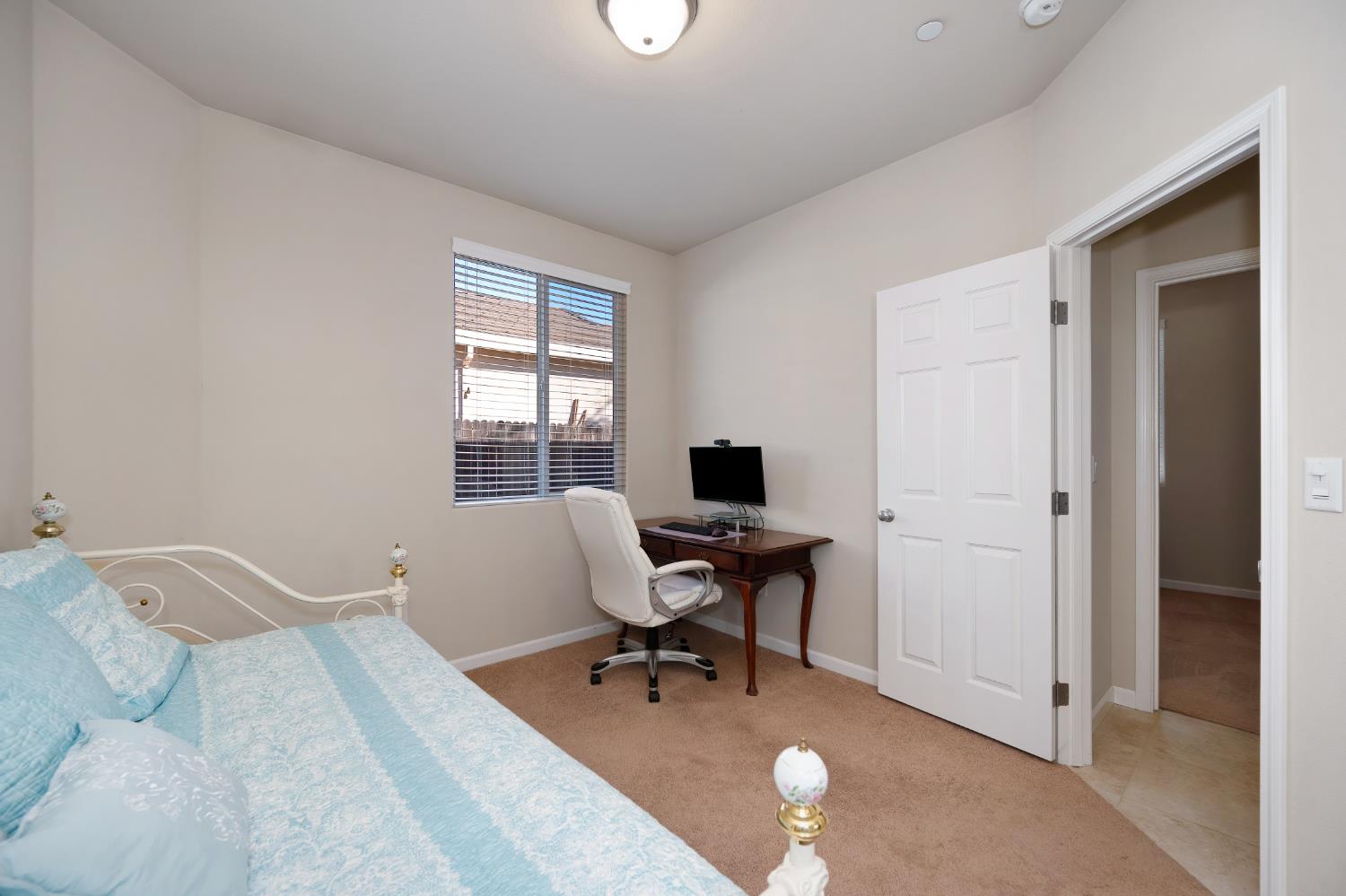 4038 Pinoche Peak Way