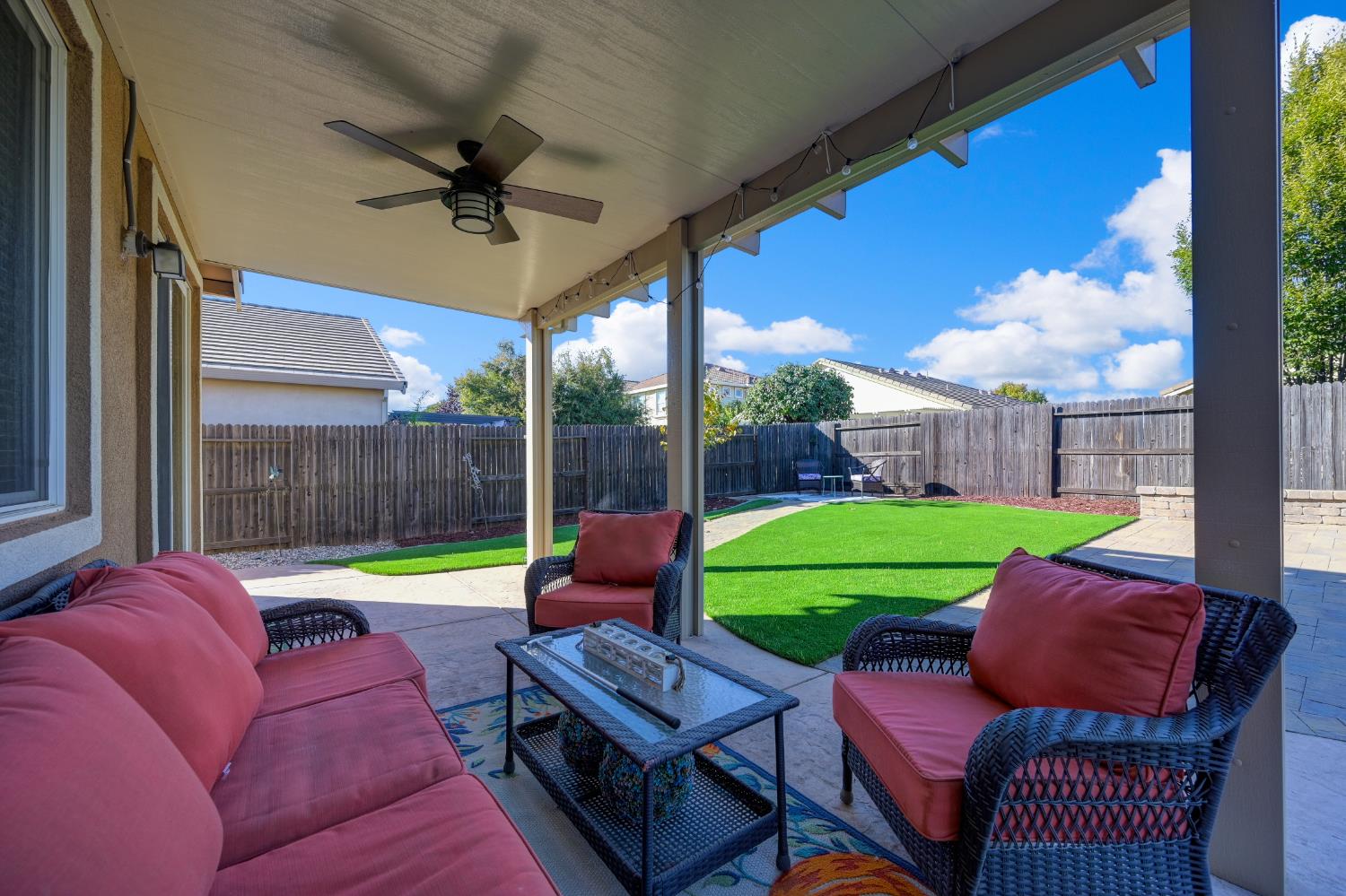 4038 Pinoche Peak Way