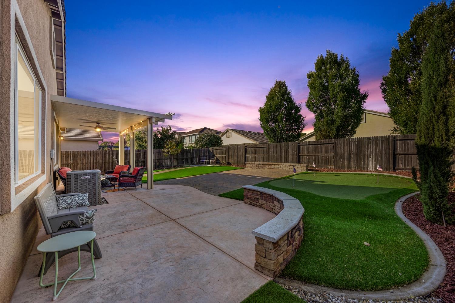 4038 Pinoche Peak Way