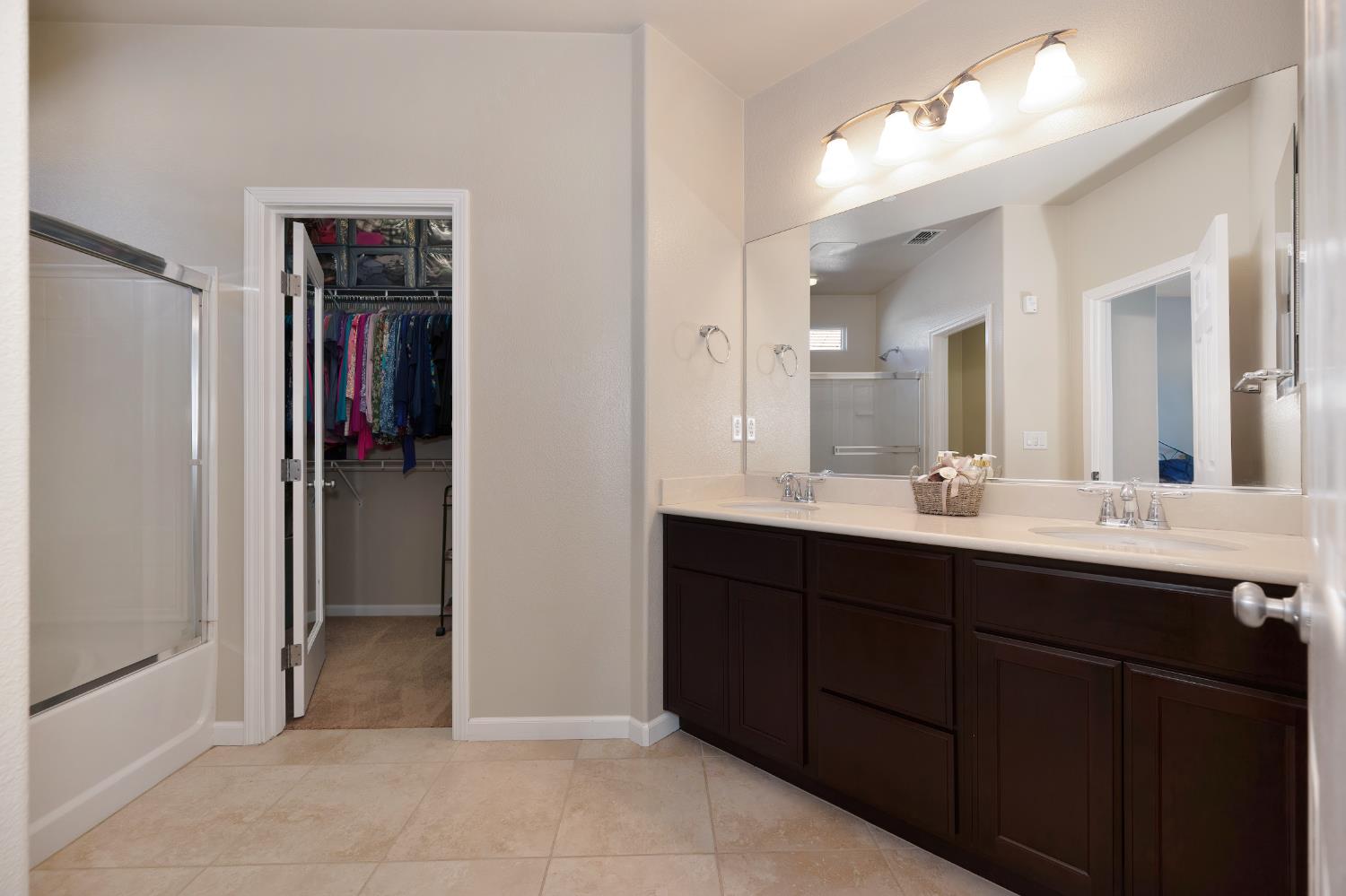 4038 Pinoche Peak Way