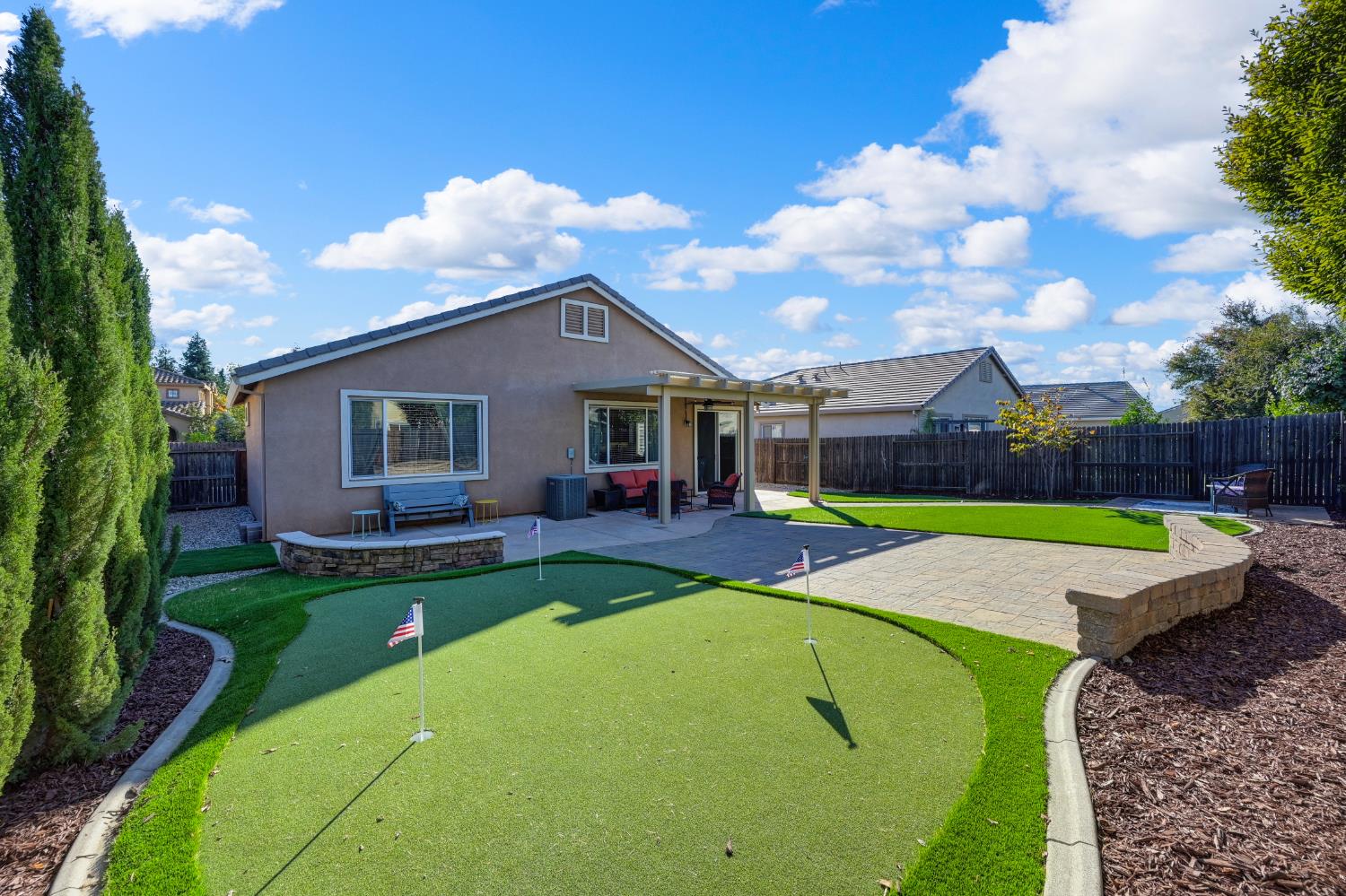 4038 Pinoche Peak Way