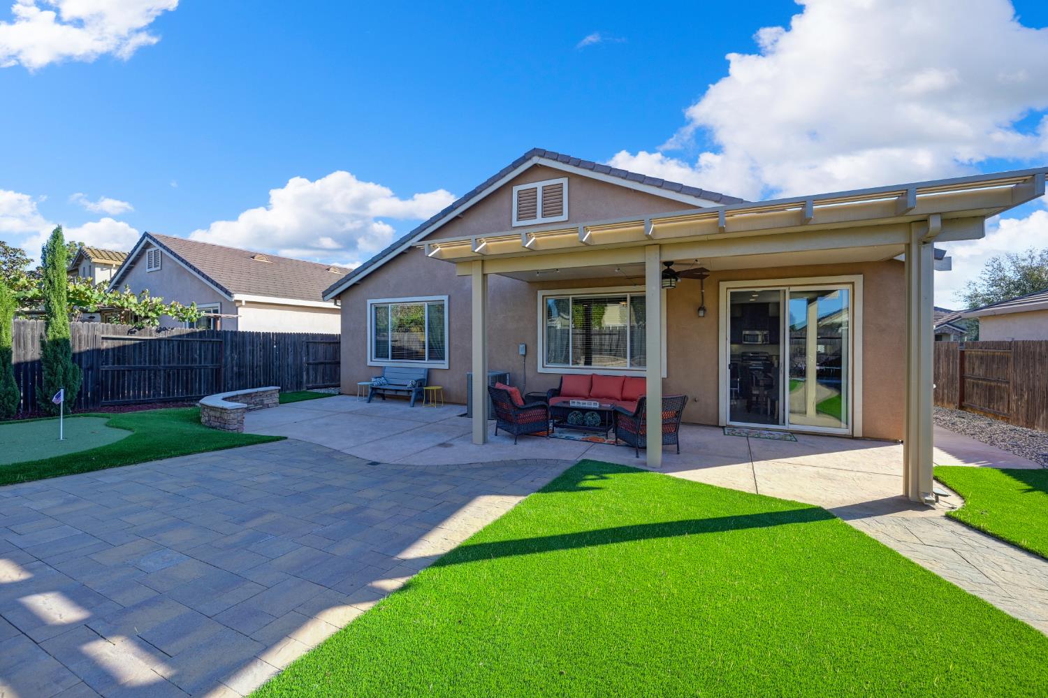 4038 Pinoche Peak Way