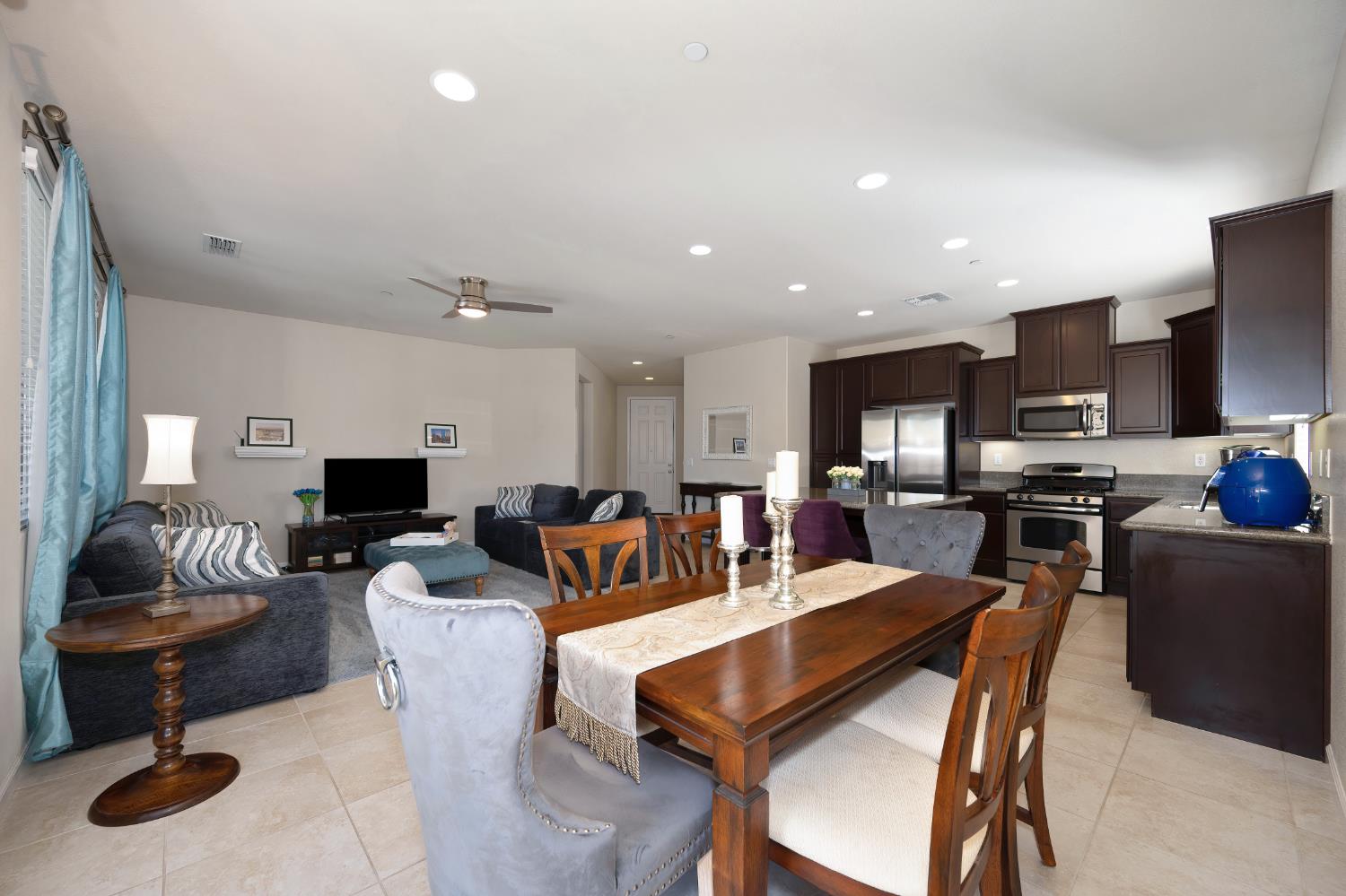 4038 Pinoche Peak Way