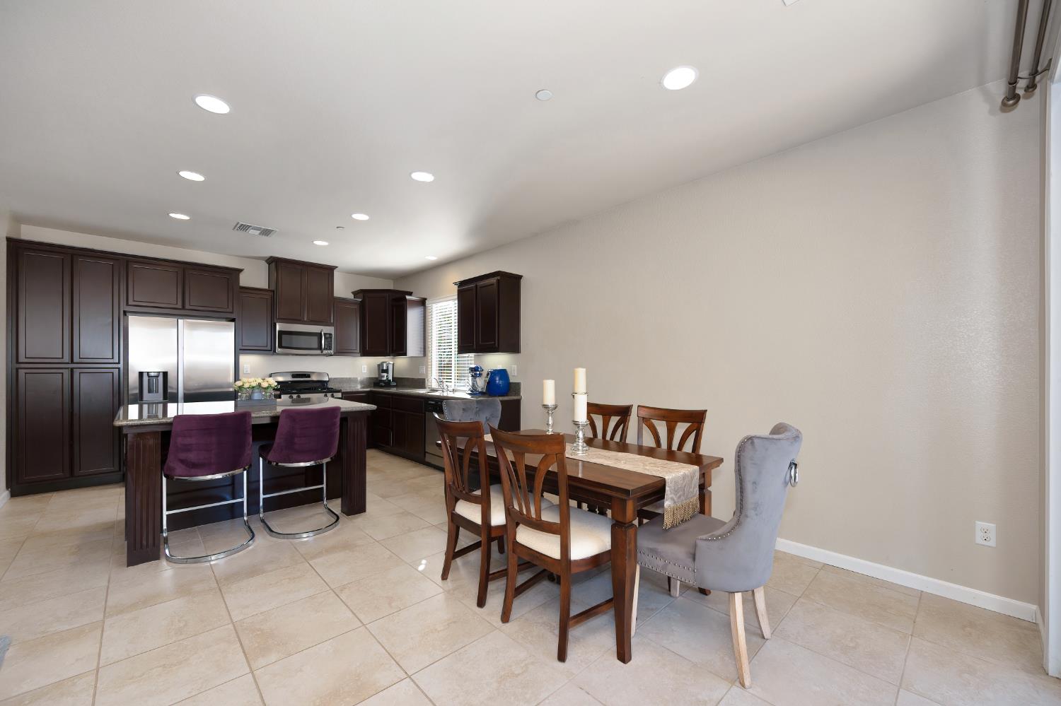 4038 Pinoche Peak Way