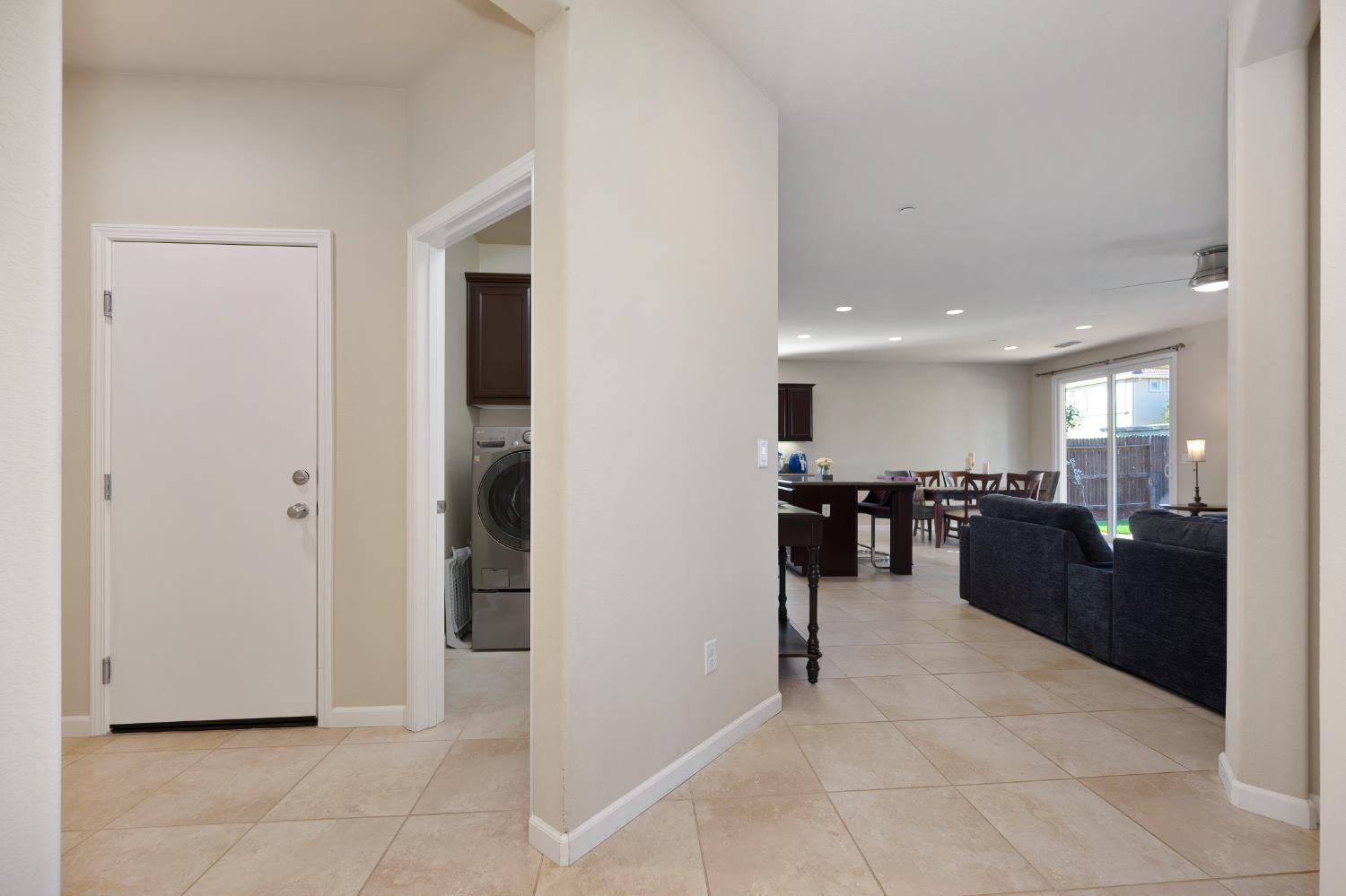 4038 Pinoche Peak Way