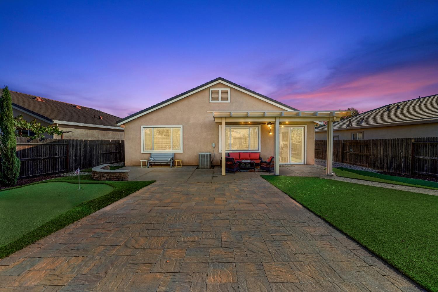 4038 Pinoche Peak Way