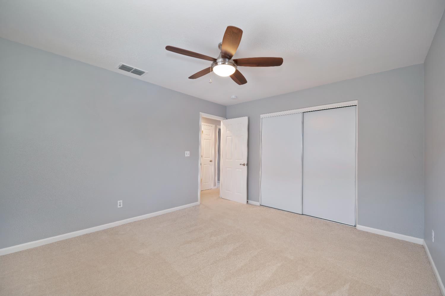 4376 Grafton Circle