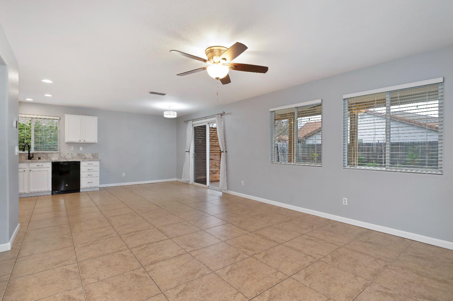 4376 Grafton Circle
