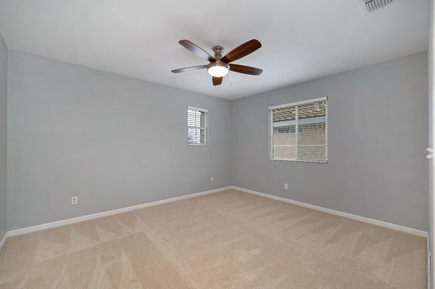 4376 Grafton Circle