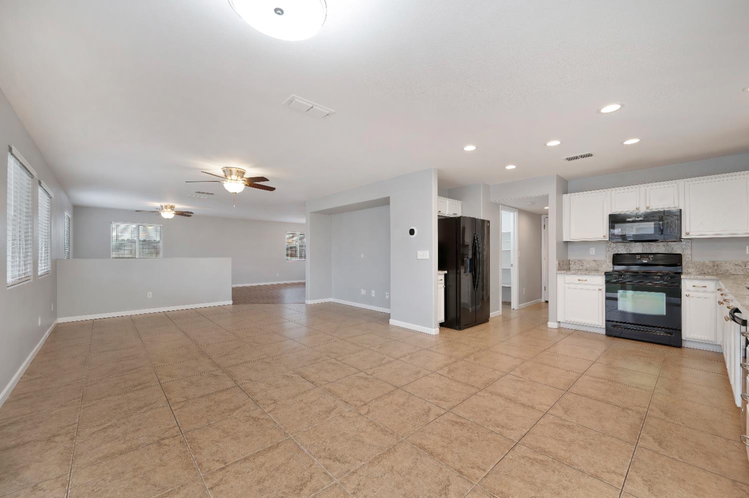 4376 Grafton Circle