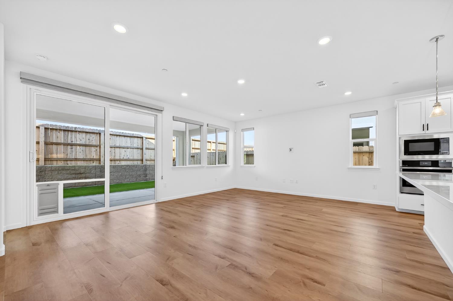 12713 Mission Peak Way