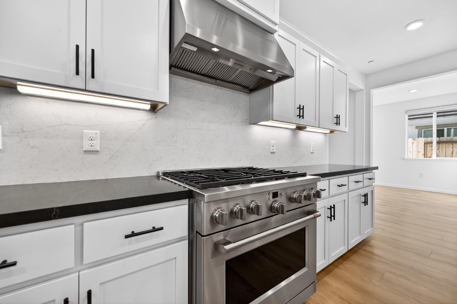 12713 Mission Peak Way