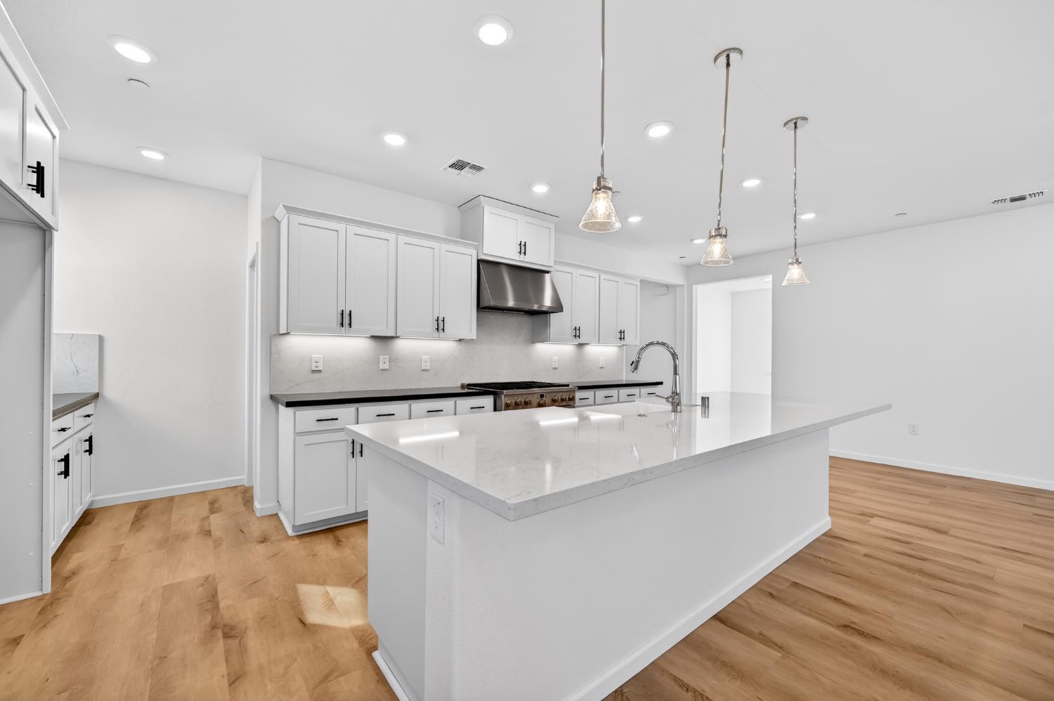 12713 Mission Peak Way