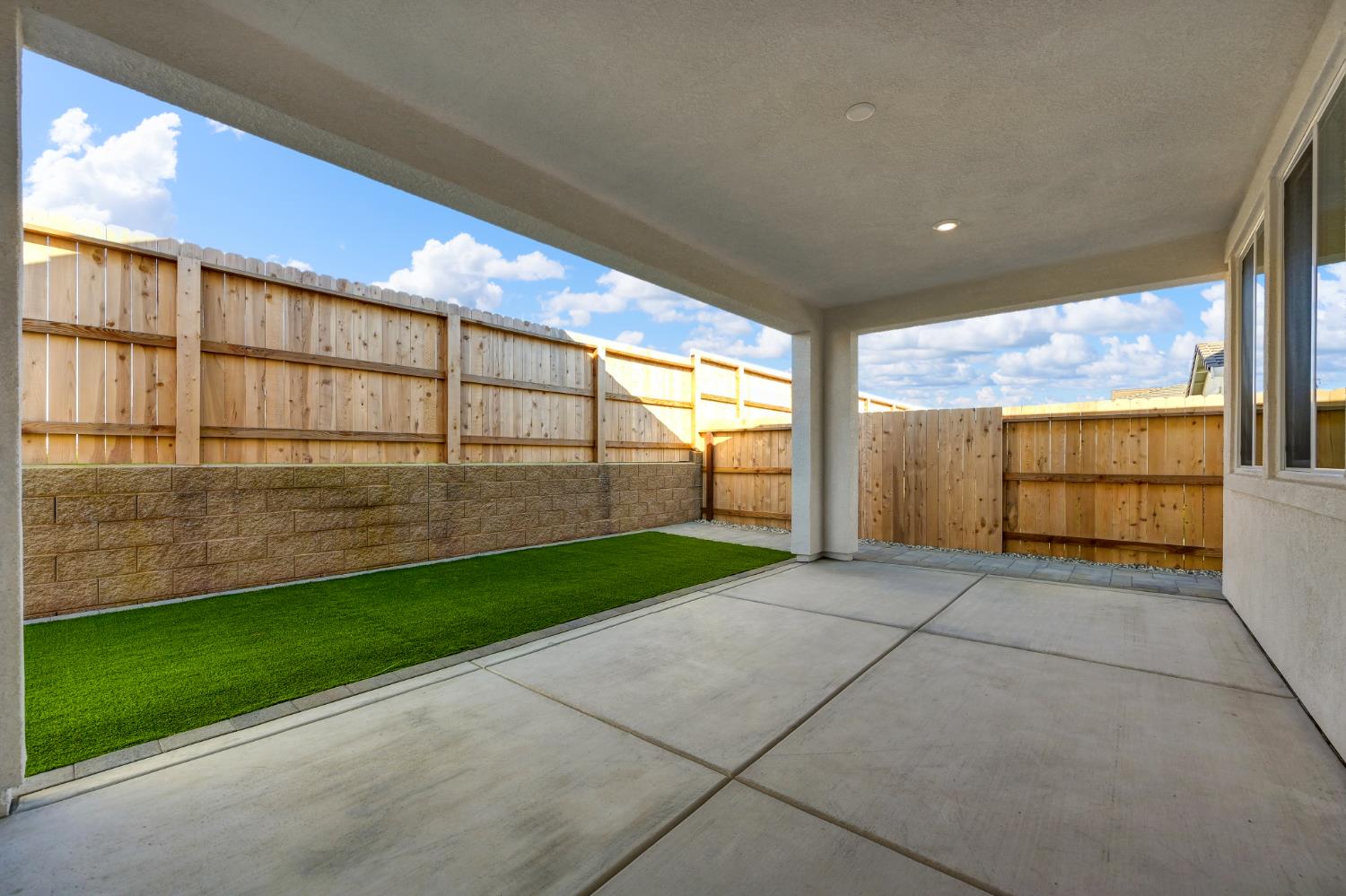 12713 Mission Peak Way