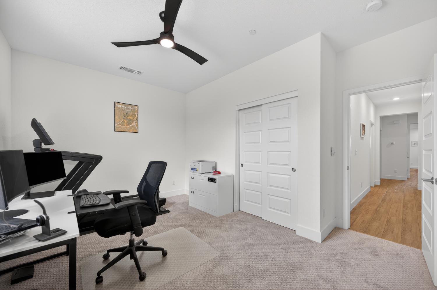 12913 Knightsbrook Avenue