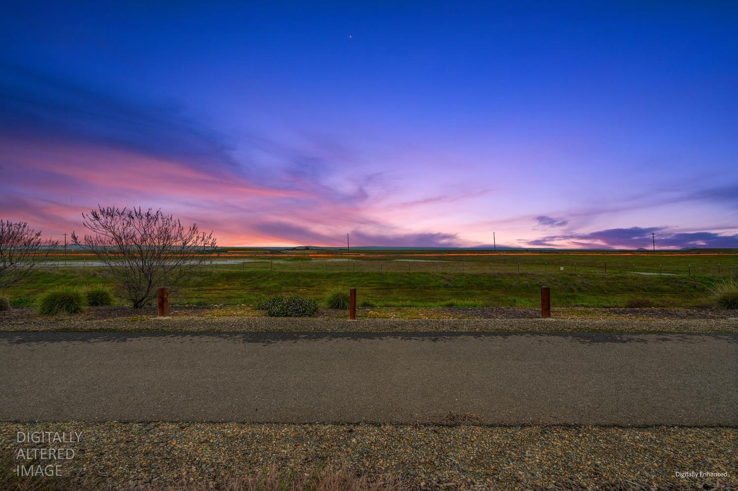 12913 Knightsbrook Avenue