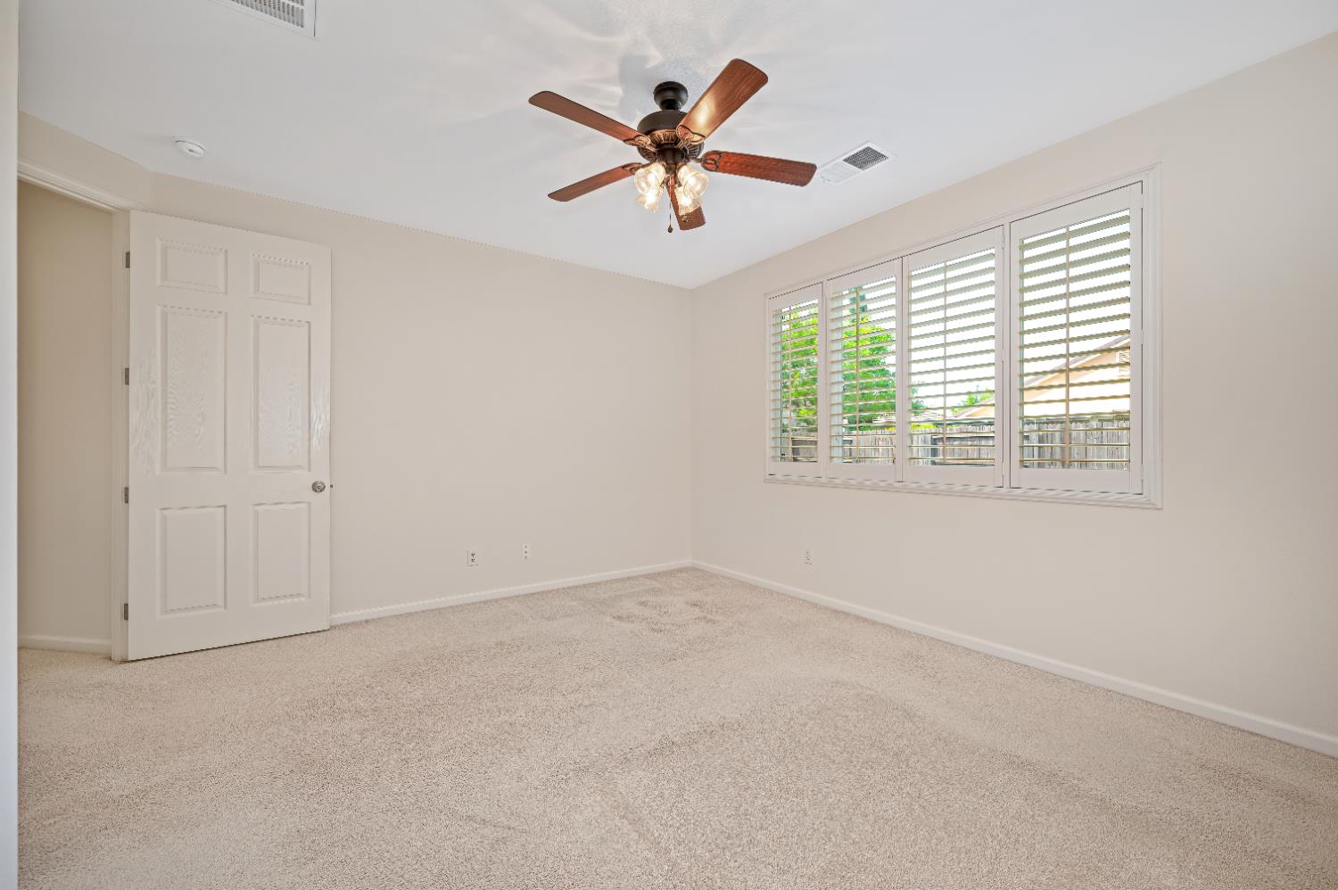 4176 Choteau Circle