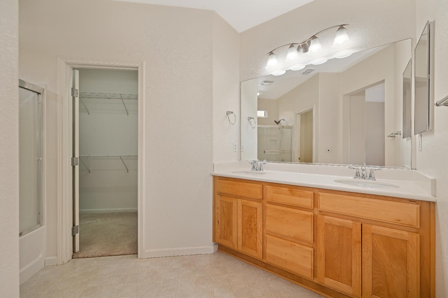4176 Choteau Circle