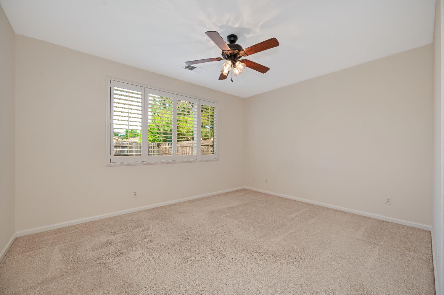 4176 Choteau Circle