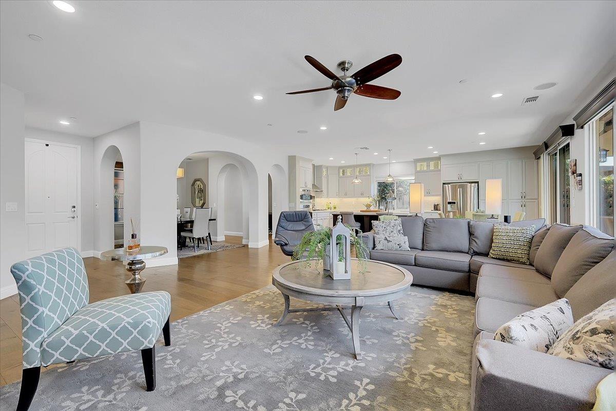 12445 Kibbie Lake Way