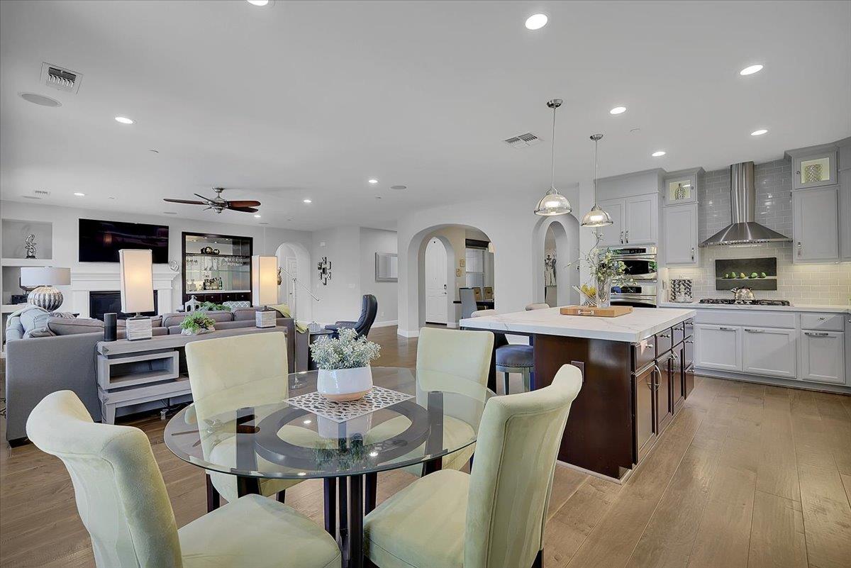 12445 Kibbie Lake Way