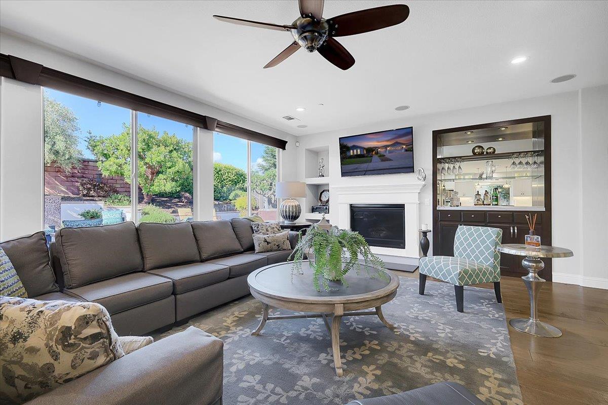 12445 Kibbie Lake Way