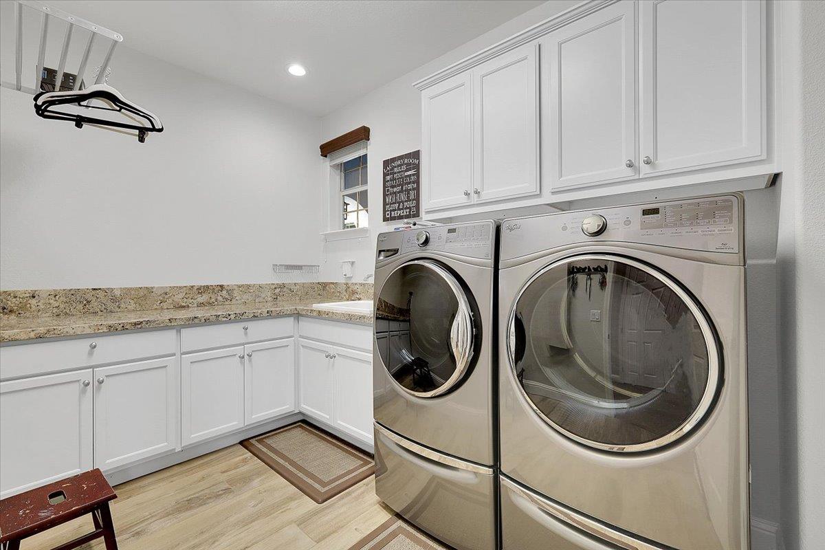 12445 Kibbie Lake Way
