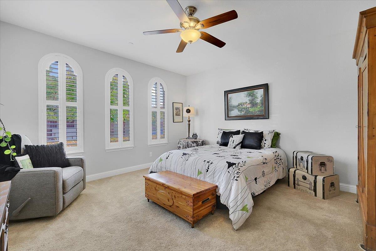 12445 Kibbie Lake Way