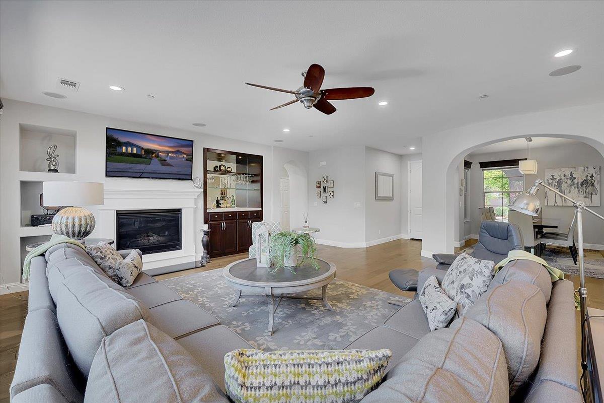 12445 Kibbie Lake Way