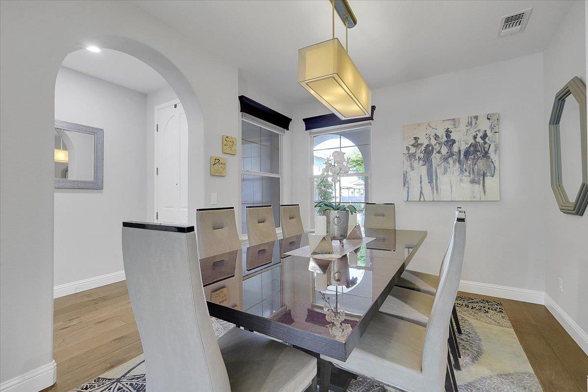 12445 Kibbie Lake Way