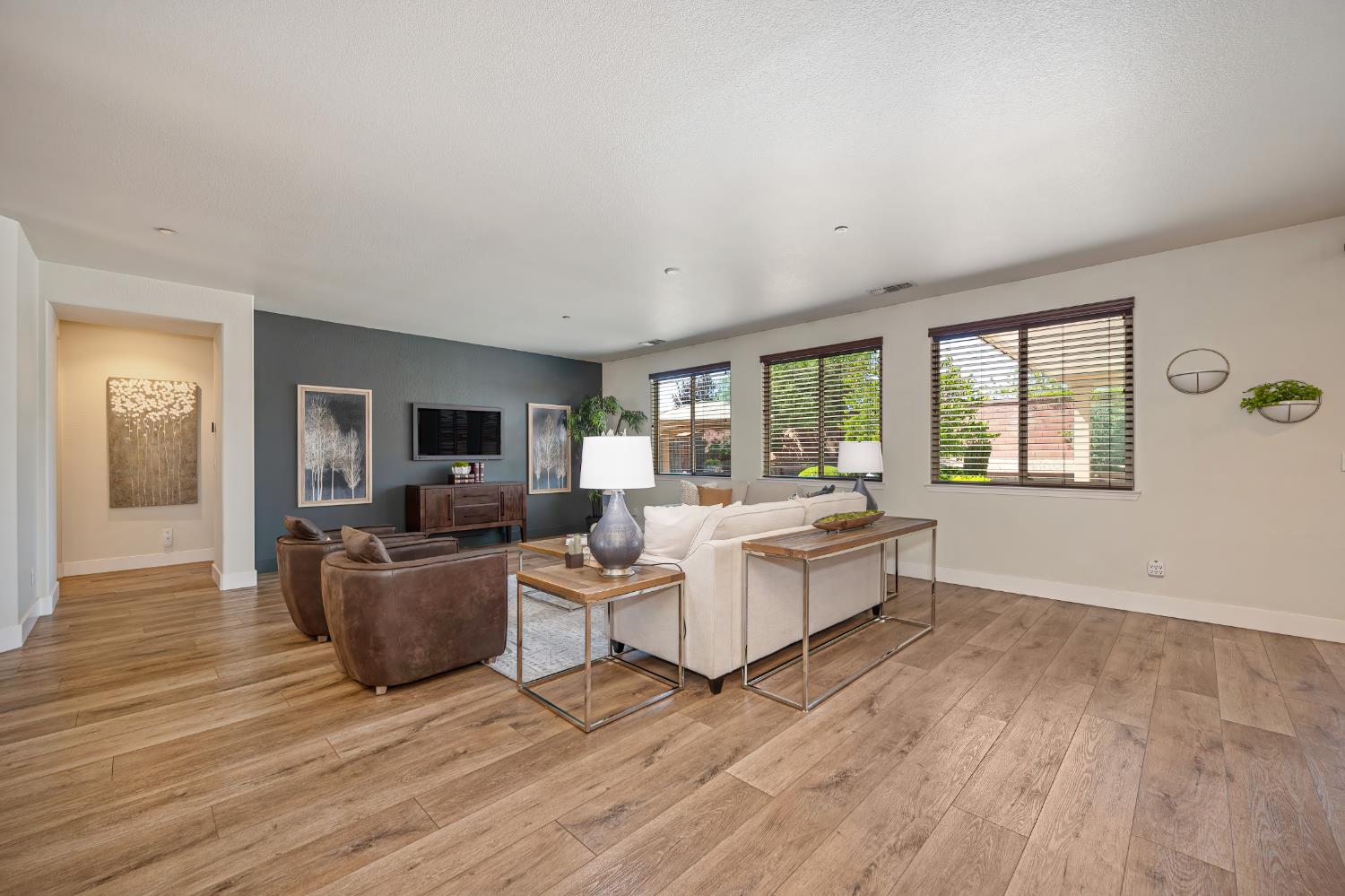 12425 Kibbie Lake Way