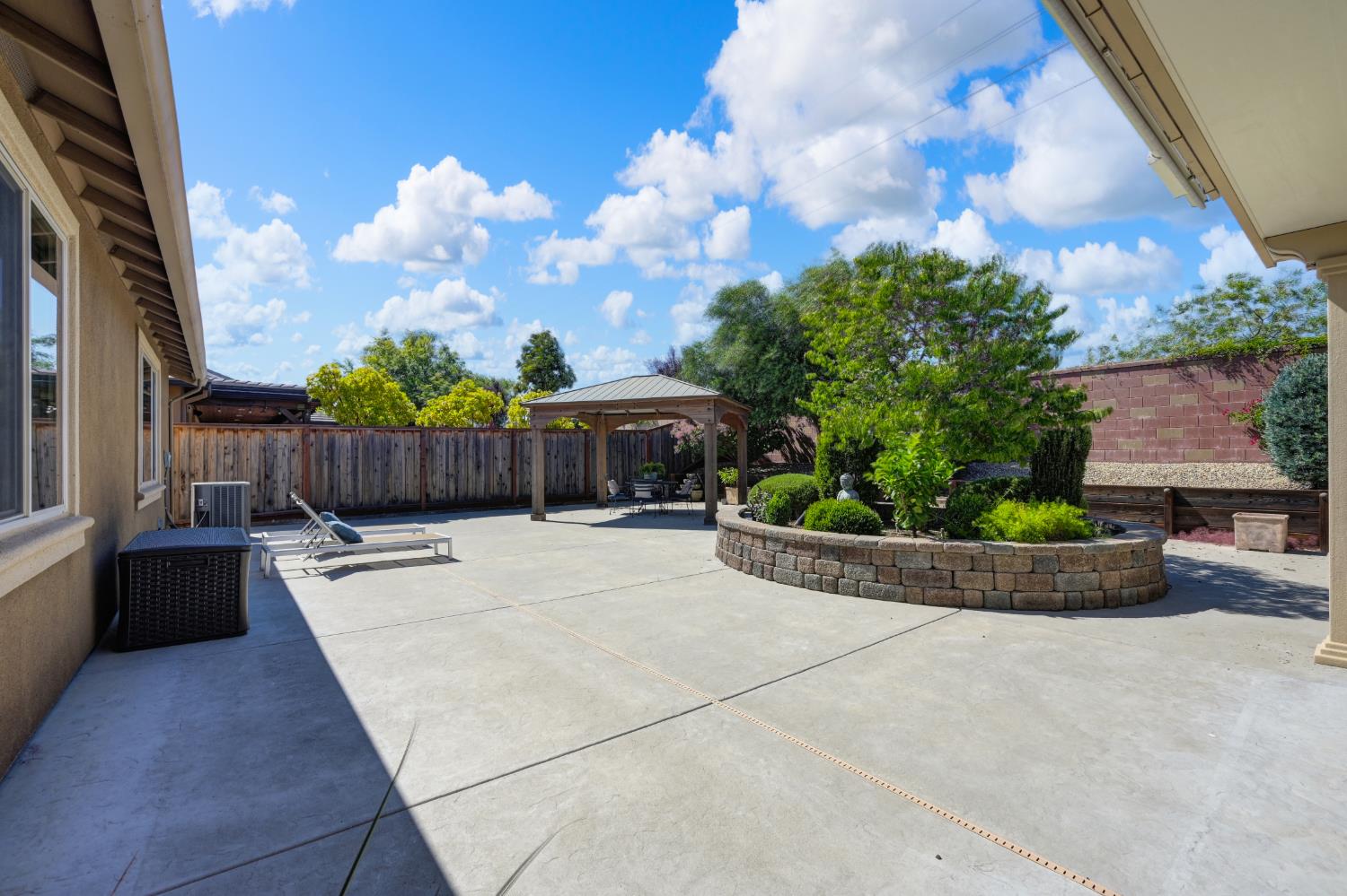 12425 Kibbie Lake Way