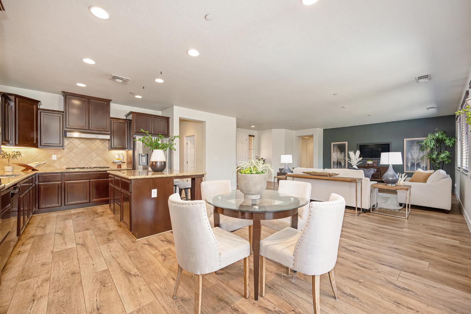12425 Kibbie Lake Way
