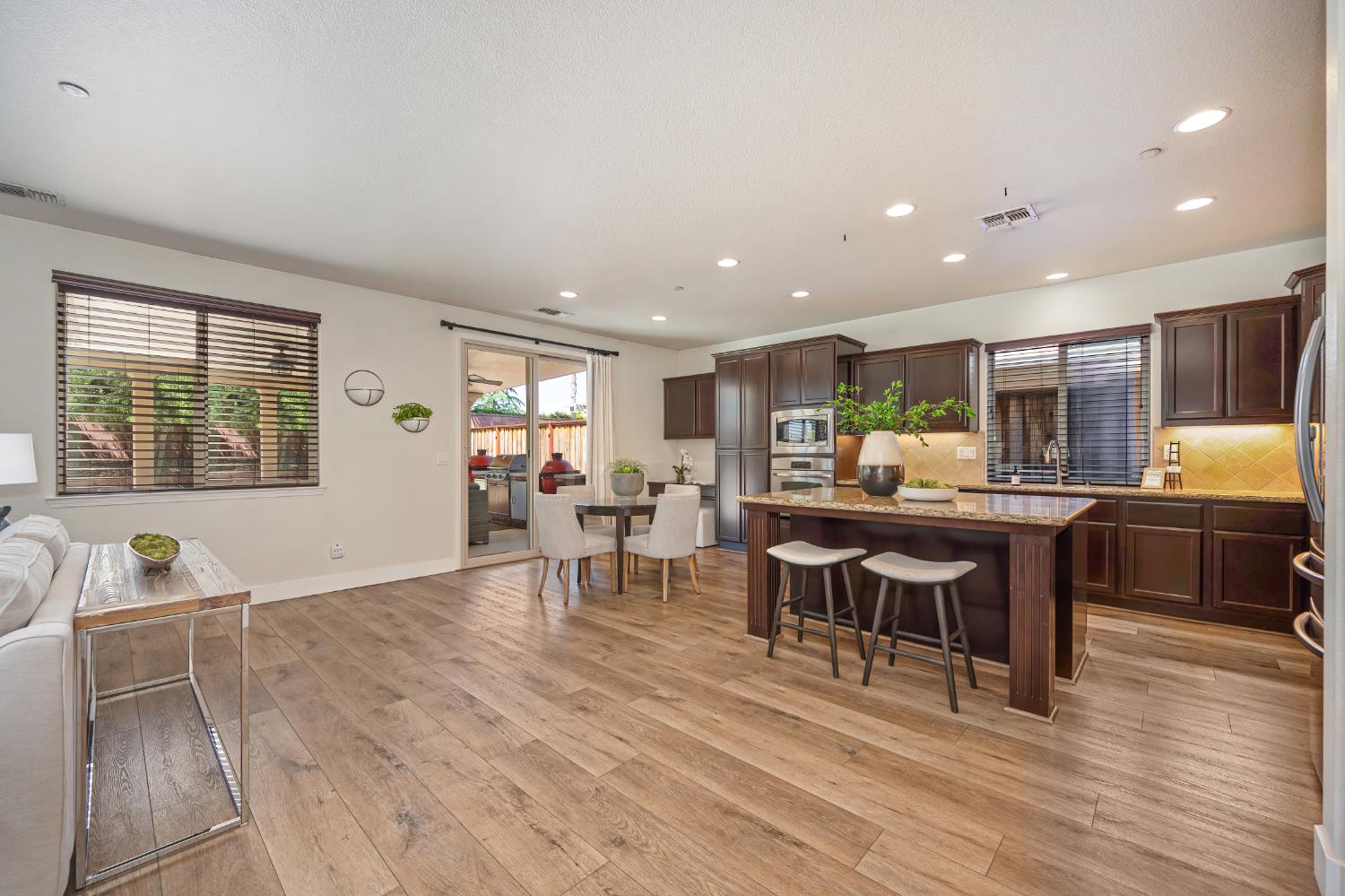 12425 Kibbie Lake Way